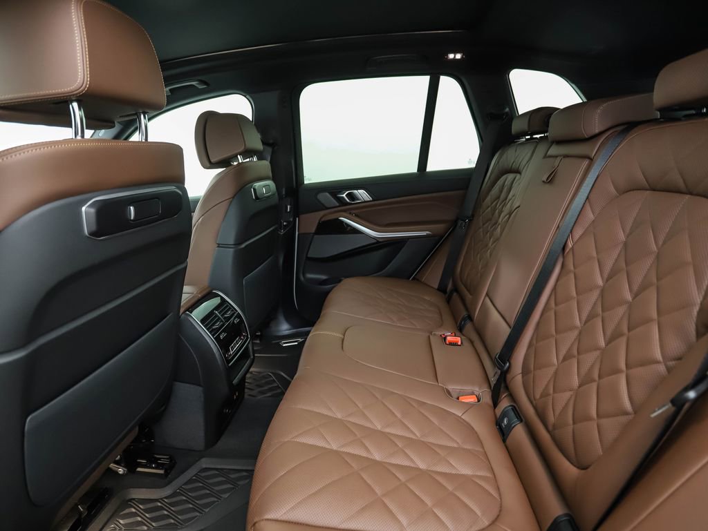 New 2026 BMW X5 xDrive50e AWD/4WD image 21