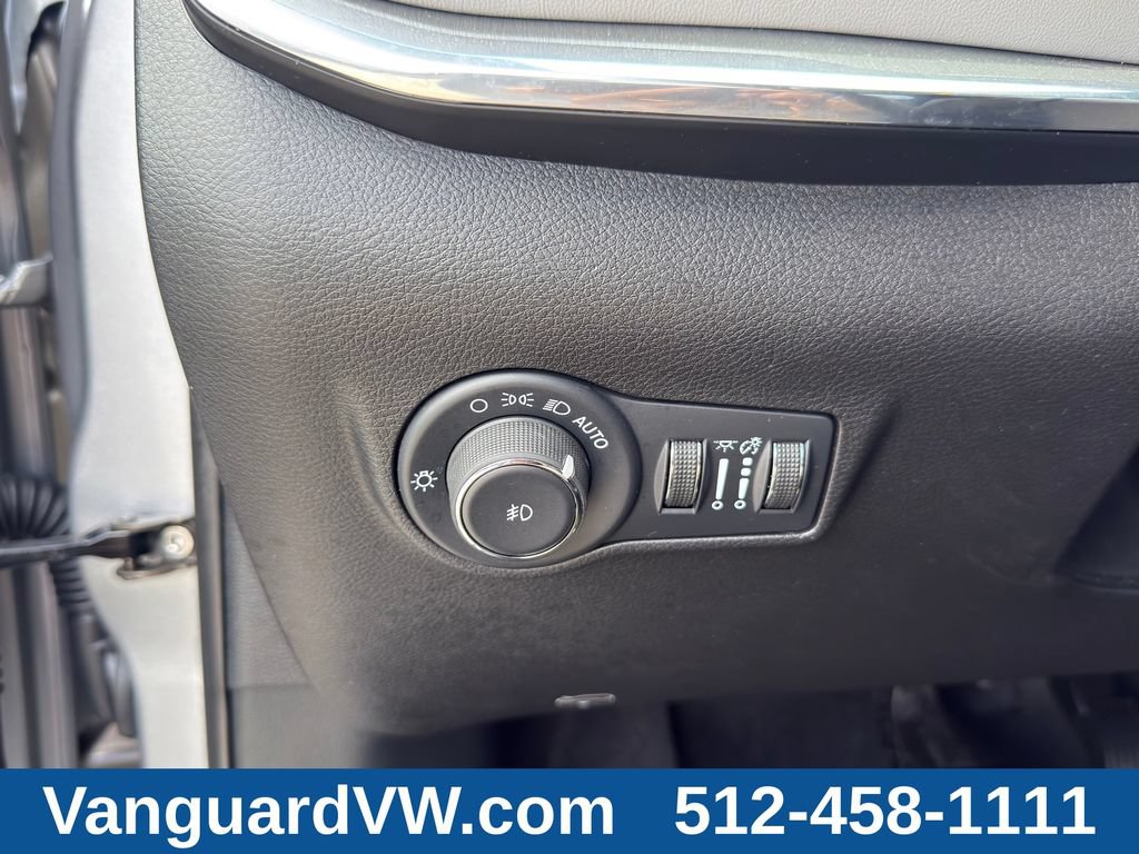 Used 2024 Jeep Compass Limited AWD/4WD image 25