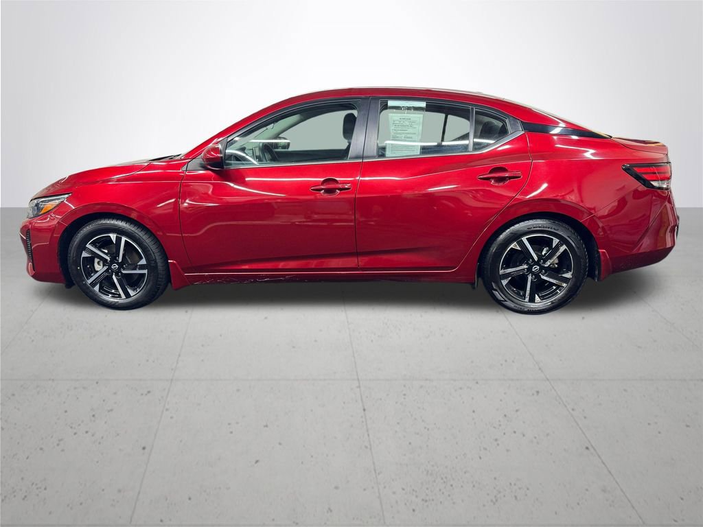 Used 2024 Nissan Sentra SV image 3