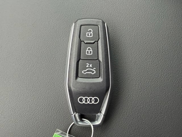 New 2026 Audi SQ5 Premium Plus AWD/4WD image 32