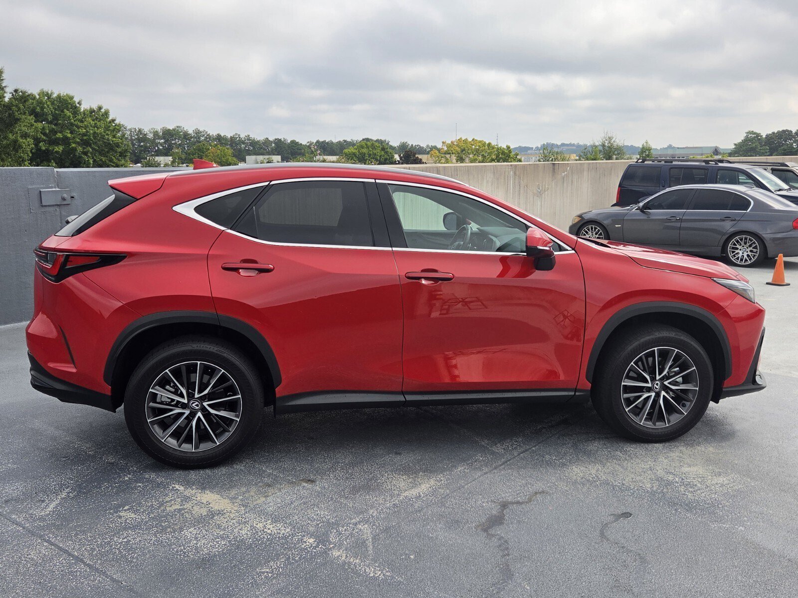 Used 2024 Lexus NX 250 FWD w/ Cold Area Package image 6