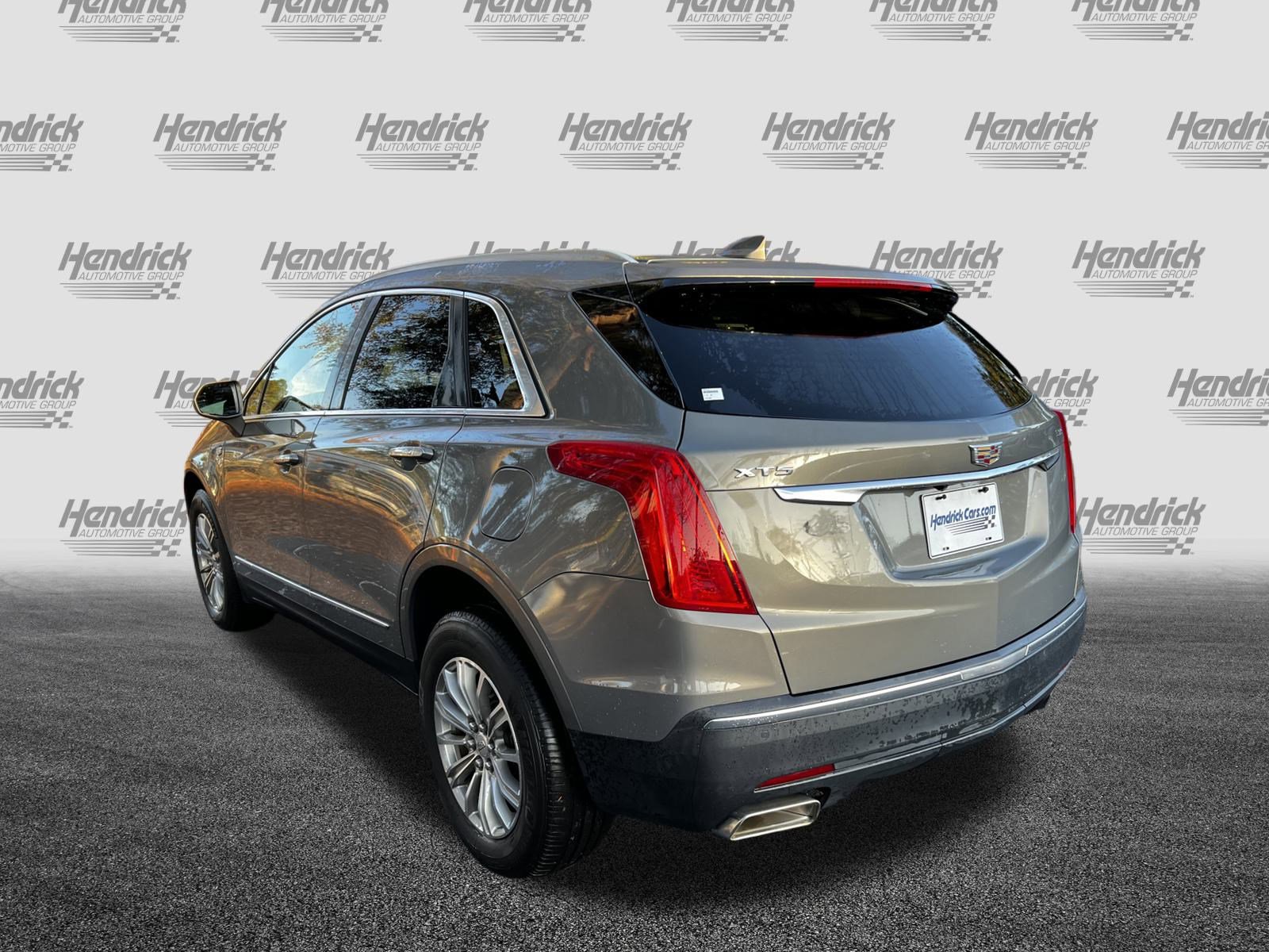 Used 2017 Cadillac XT5 Luxury image 7