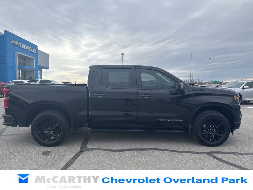 Used 2026 Chevrolet Silverado 1500 High Country w/ Midnight Edition AWD/4WD image 9