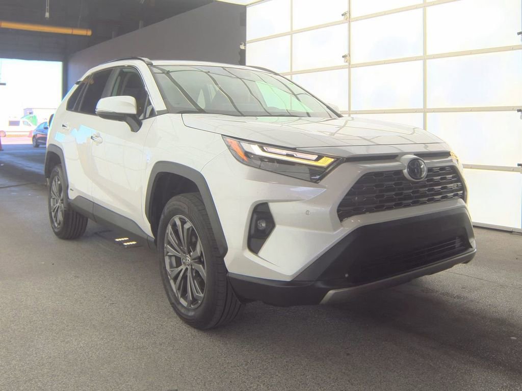 Used 2023 Toyota RAV4 Limited AWD/4WD image 4