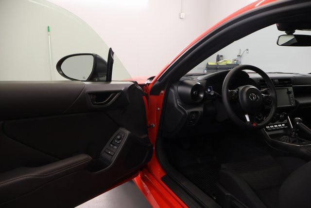 New 2026 Toyota GR86 RWD image 9