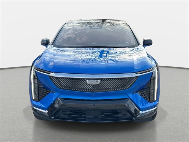 New 2026 Cadillac Optiq Luxury 1 image 8
