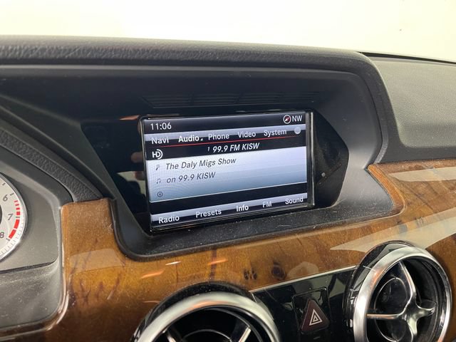 Used 2013 Mercedes-Benz GLK 350 4MATIC image 7