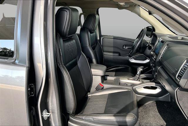 Certified 2024 Nissan Frontier SL RWD image 9