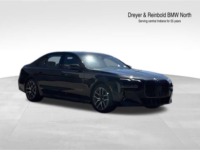 New 2026 BMW 760i xDrive w/ Premium Package AWD/4WD image 8