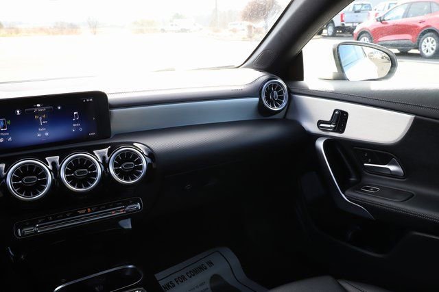 Used 2025 Mercedes-Benz CLA 250 4MATIC image 25
