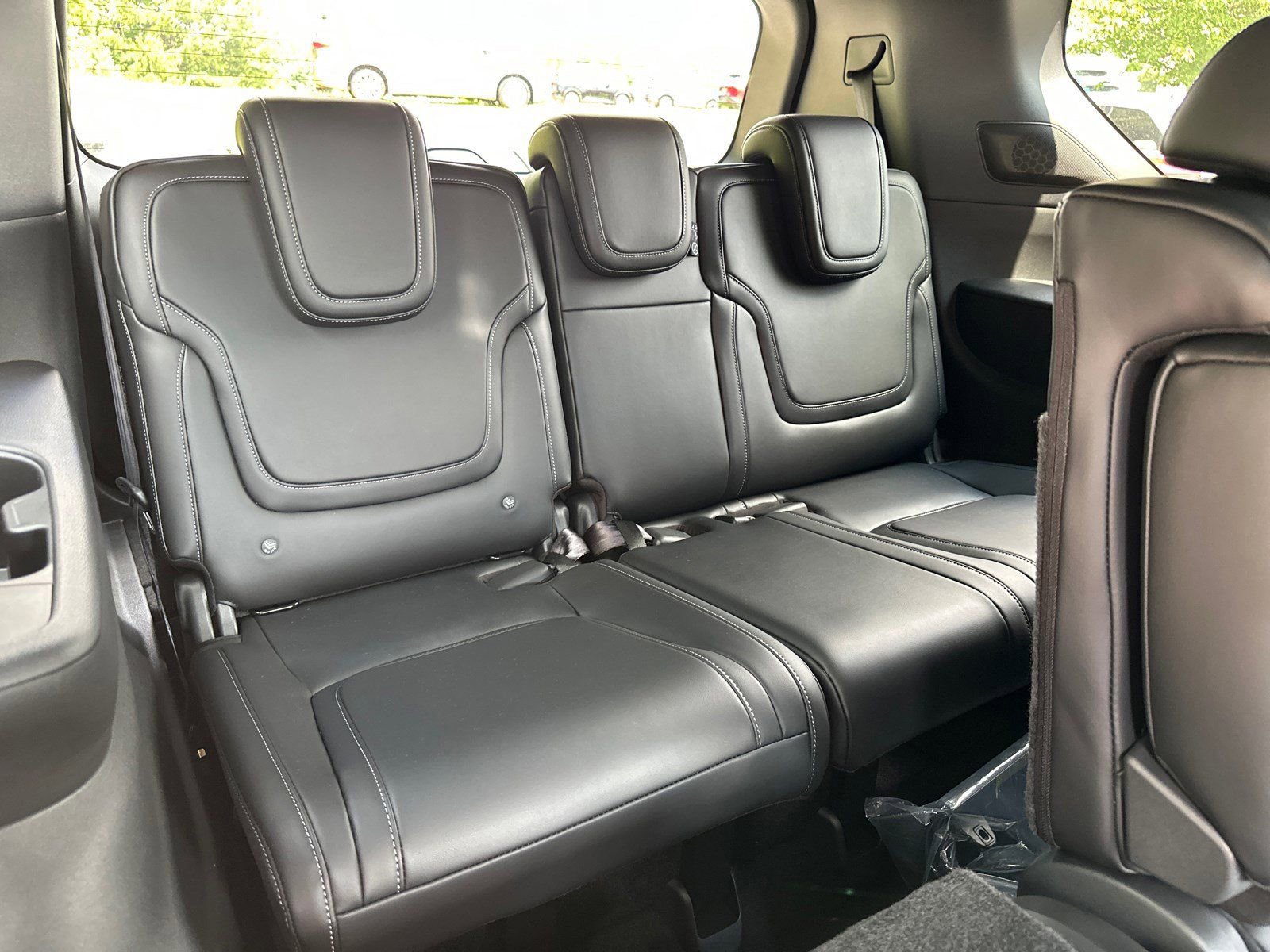 New 2025 Nissan Armada PRO-4X AWD/4WD image 17