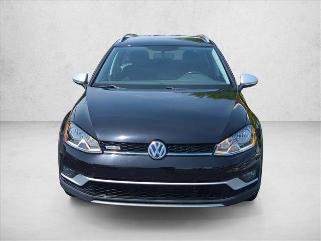 Used 2017 Volkswagen Golf Alltrack S AWD/4WD image 2