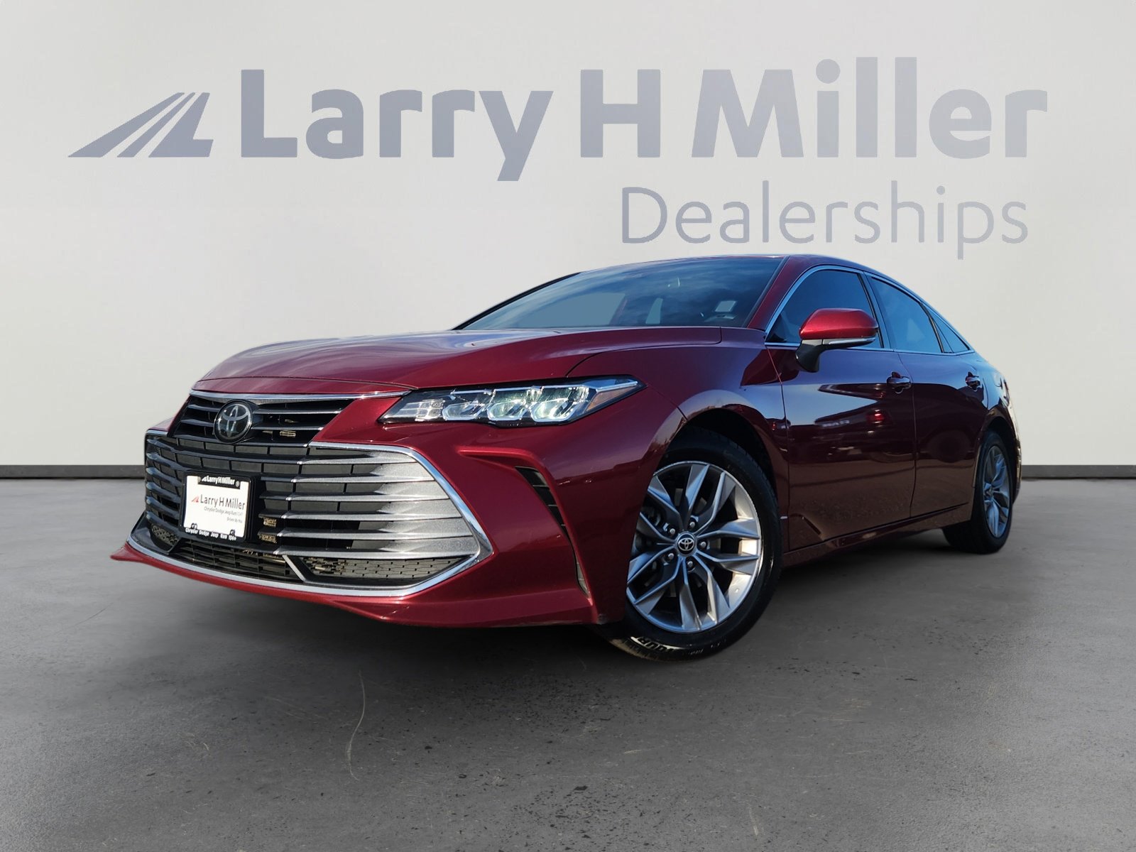 Used 2022 Toyota Avalon XLE