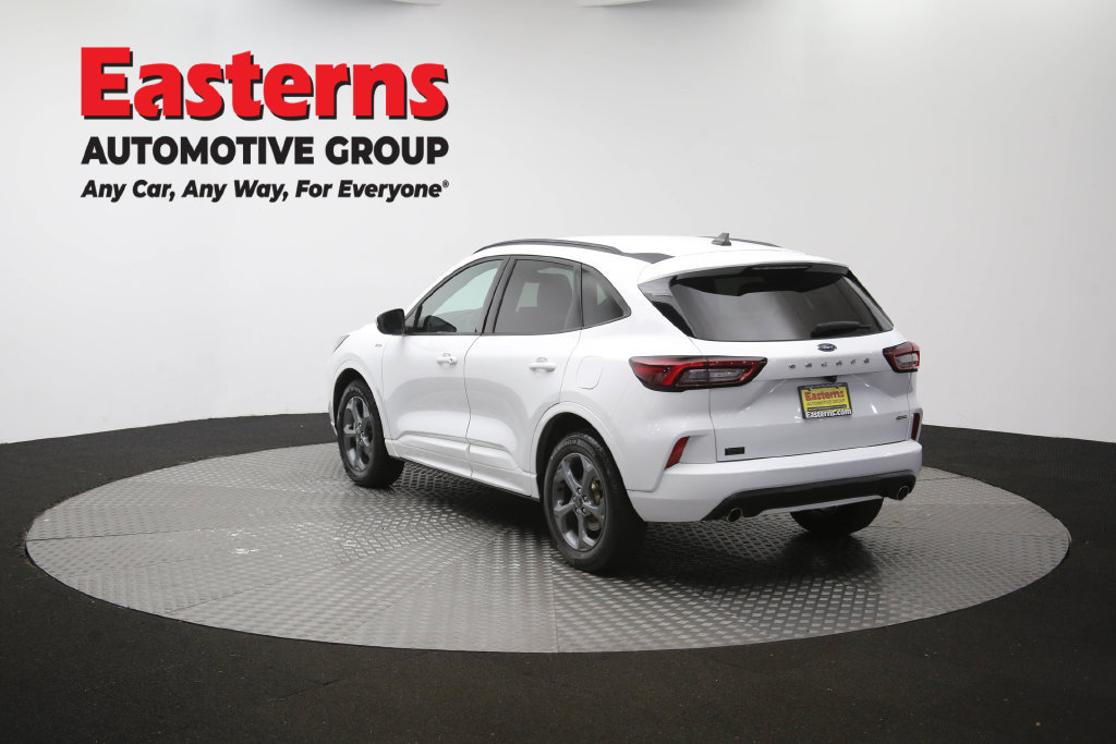Used 2023 Ford Escape ST-Line Select AWD/4WD image 65