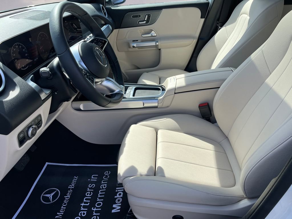 Certified 2026 Mercedes-Benz GLB 250 4MATIC image 9