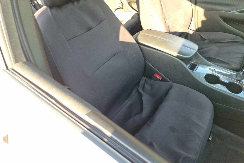 Used 2024 Chevrolet Malibu LT FWD image 15