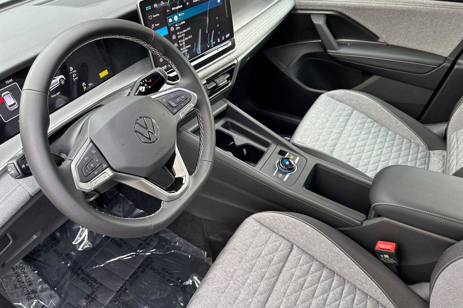 New 2026 Volkswagen Tiguan S image 9