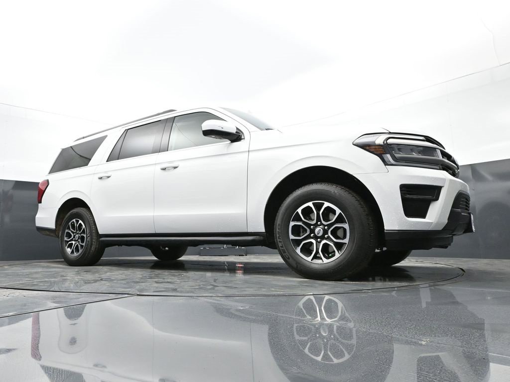 Used 2024 Ford Expedition Max XLT image 50