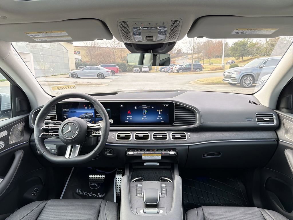 New 2026 Mercedes-Benz GLS 450 4MATIC image 24