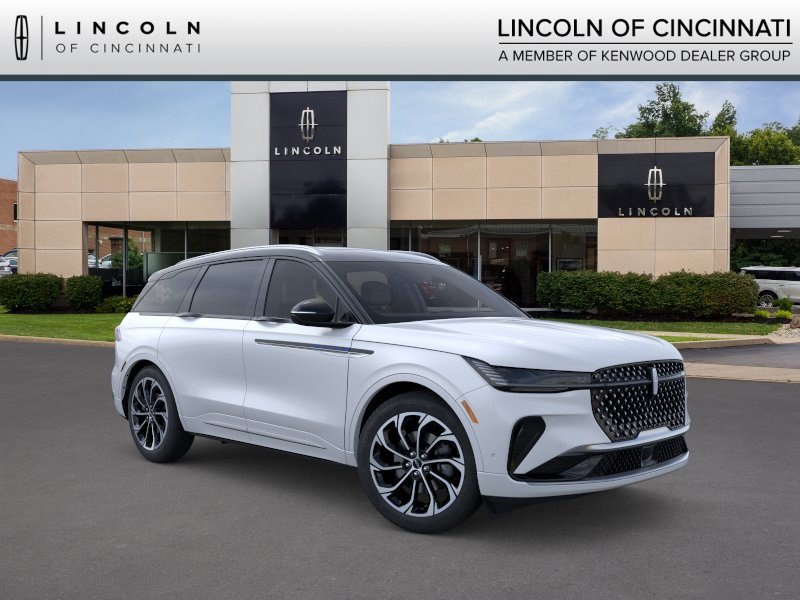 New 2024 Lincoln Nautilus Reserve w/ Equipment Group 202A AWD/4WD image 1