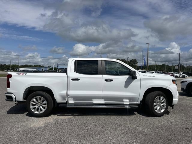 Used 2025 Chevrolet Silverado 1500 Custom AWD/4WD image 4