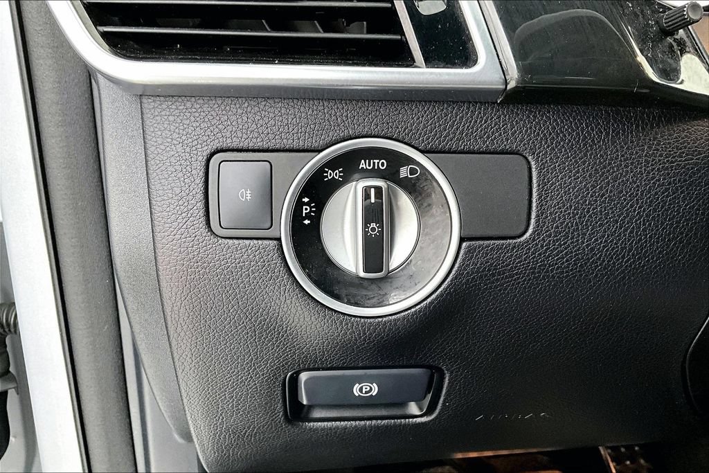 Used 2016 Mercedes-Benz GLE 450 4MATIC Coupe image 32