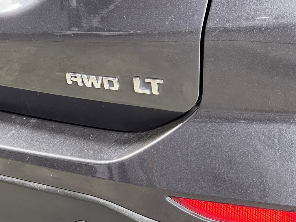 Used 2022 Chevrolet Equinox LT w/ Driver Convenience Package image 39