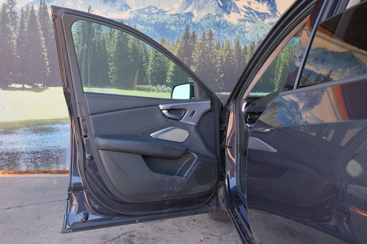 Used 2020 Acura RDX w/ Technology Package FWD image 11