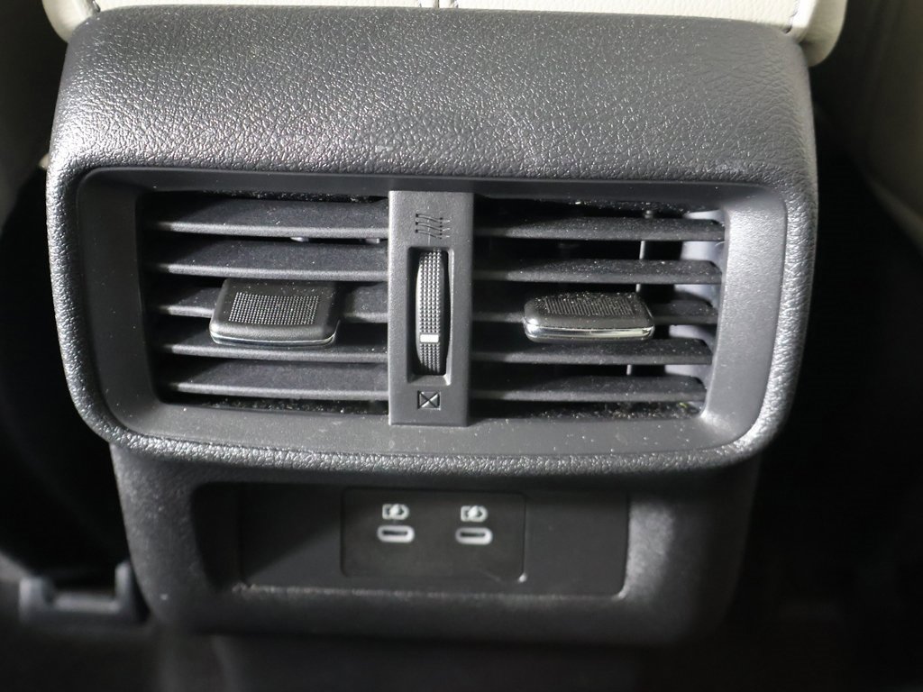 Used 2025 Nissan Murano SL image 54