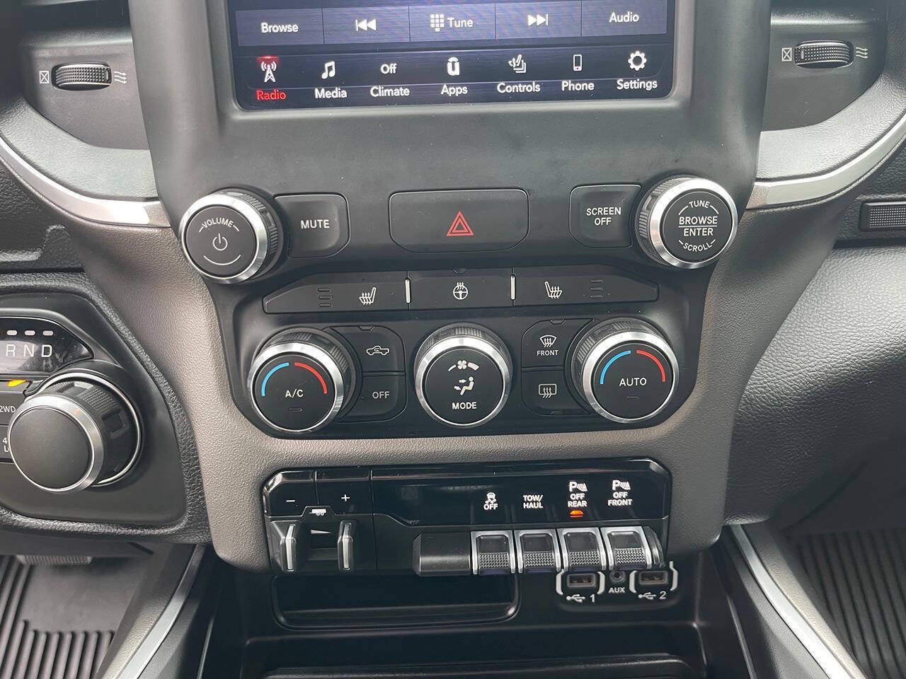 Used 2020 RAM 1500 Big Horn AWD/4WD image 37