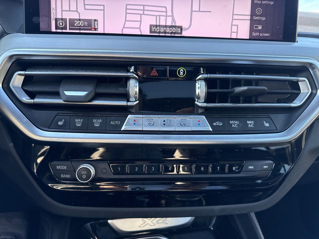 Used 2023 BMW X4 xDrive30i w/ Premium Package image 26