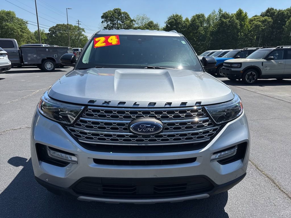 Used 2024 Ford Explorer Limited AWD/4WD image 34