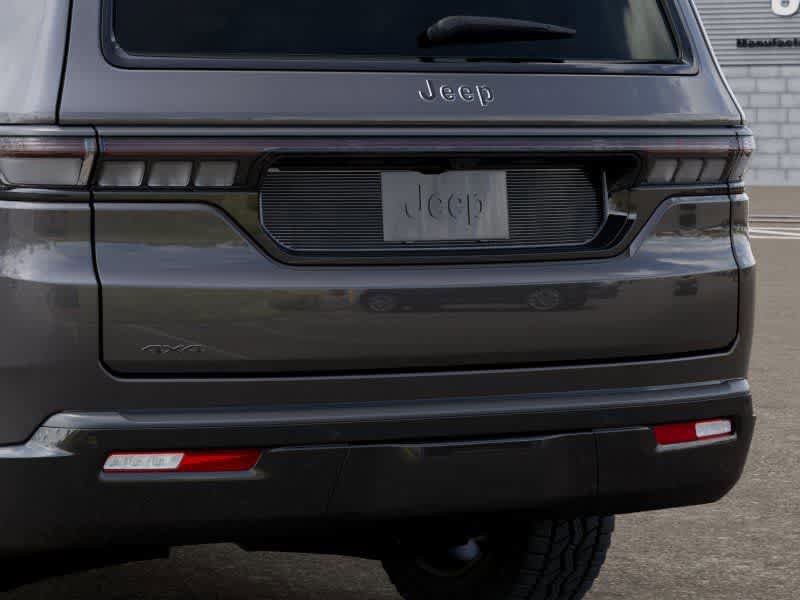 New 2026 Jeep Grand Wagoneer 4WD image 13
