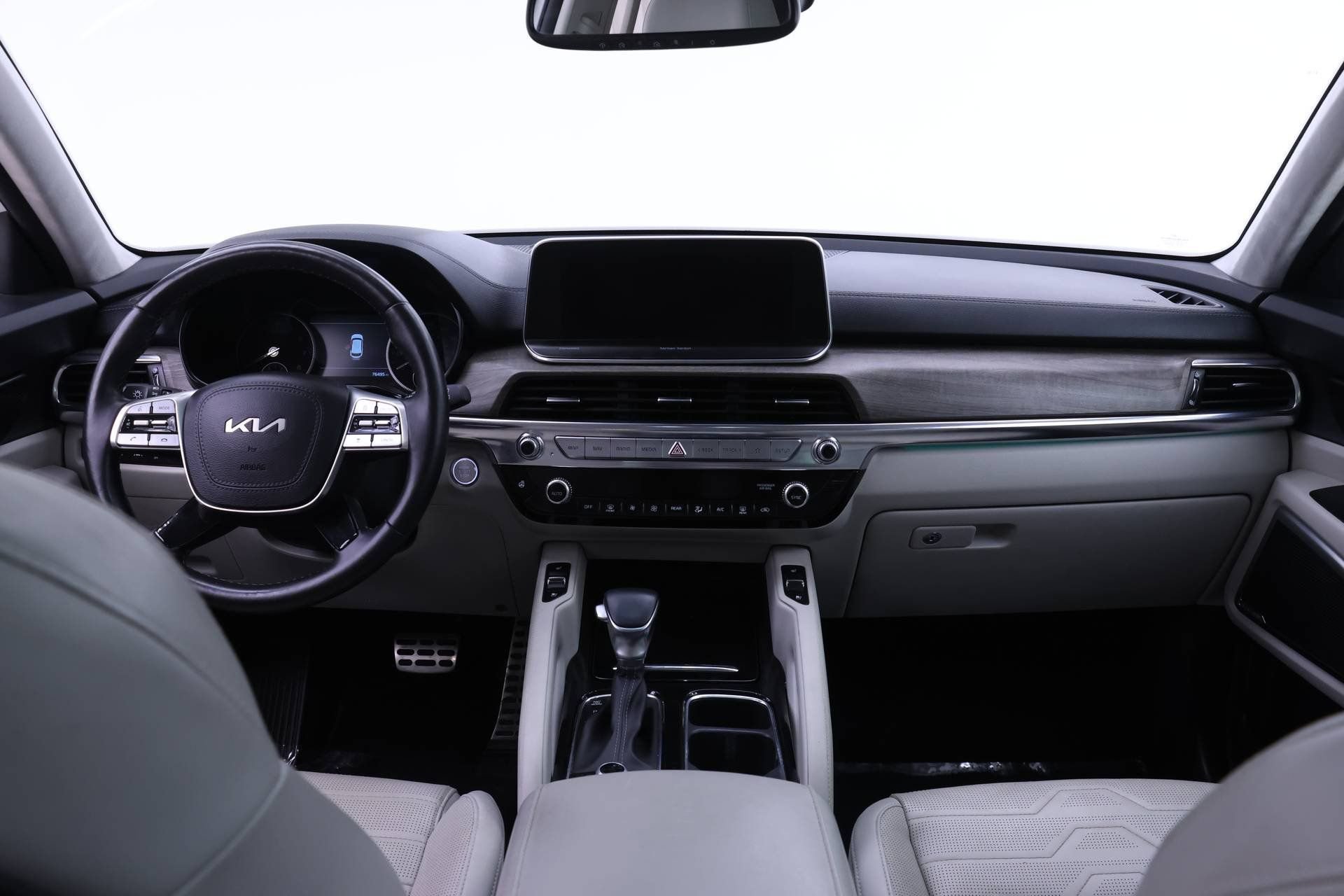 Used 2022 Kia Telluride SX w/ SX Prestige Package image 5
