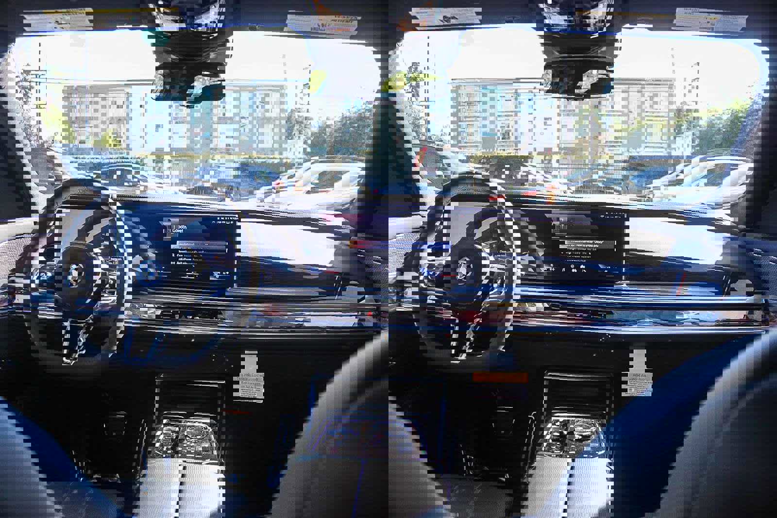 New 2026 BMW i7 eDrive50 w/ M Sport Package image 12