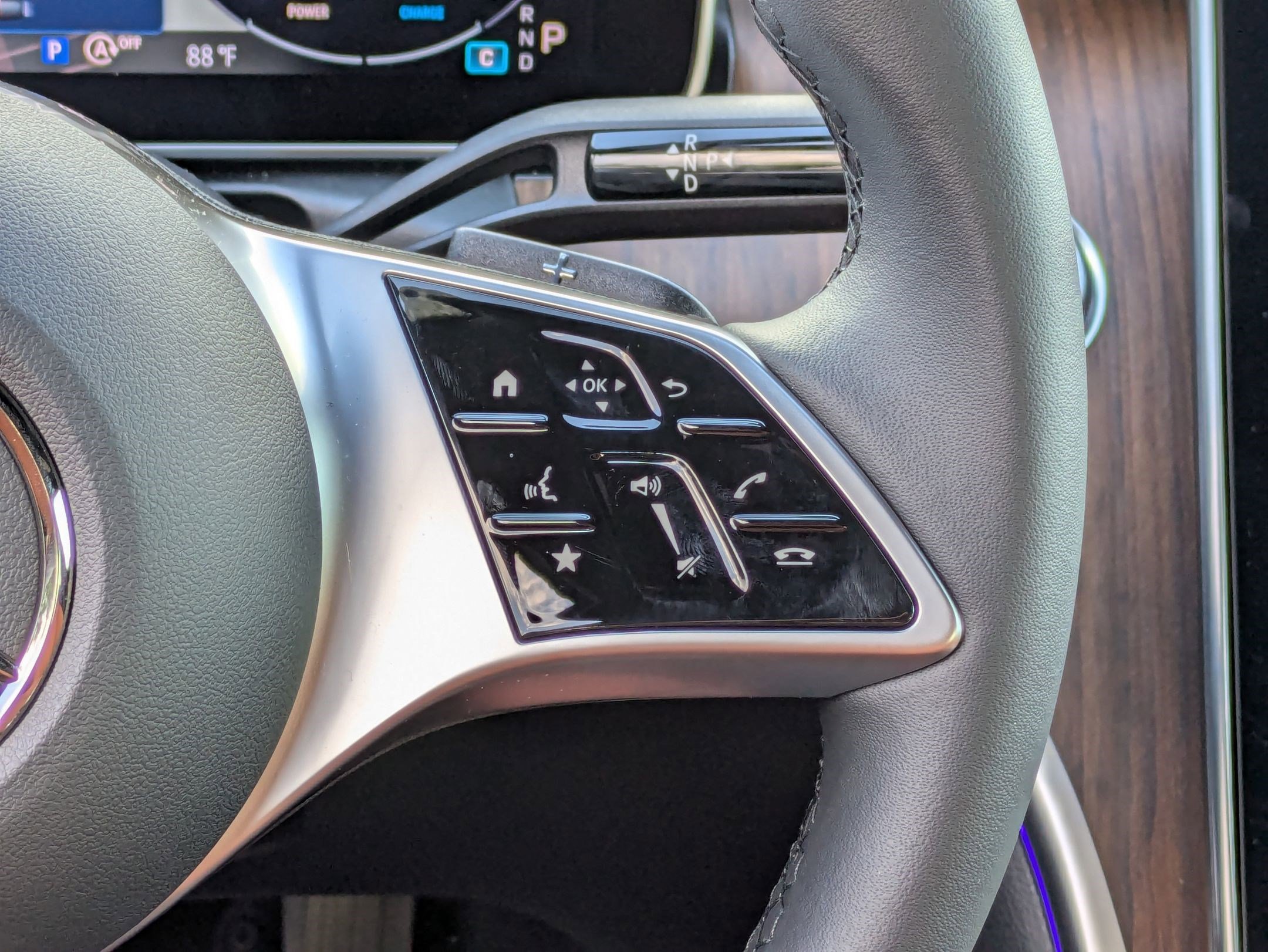 Certified 2025 Mercedes-Benz C 300 4MATIC Sedan image 20