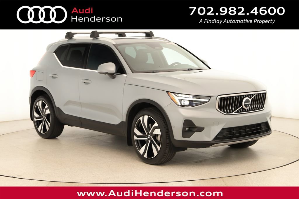 Used 2024 Volvo XC40 B5 Ultimate w/ Protection Package Premier