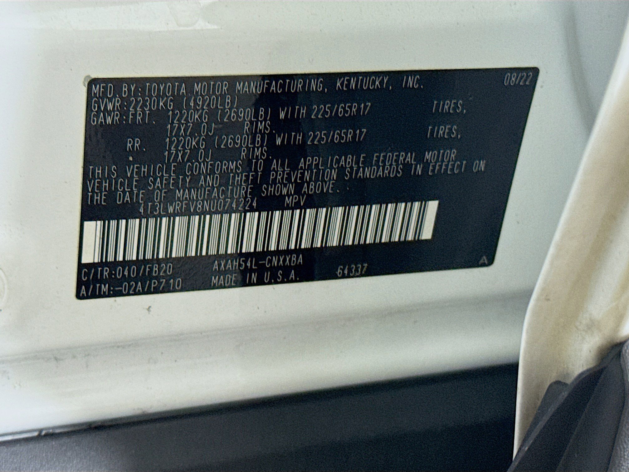 Used 2022 Toyota RAV4 LE image 39