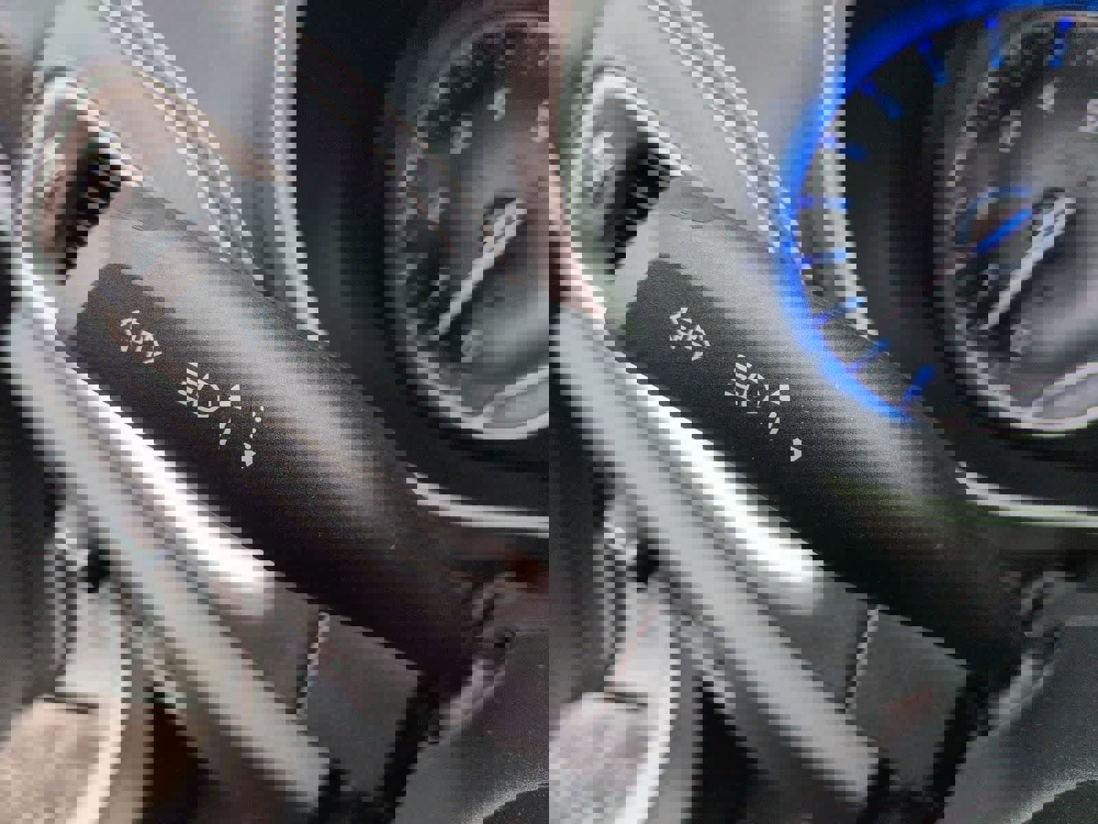 New 2026 Chrysler Pacifica Select image 24