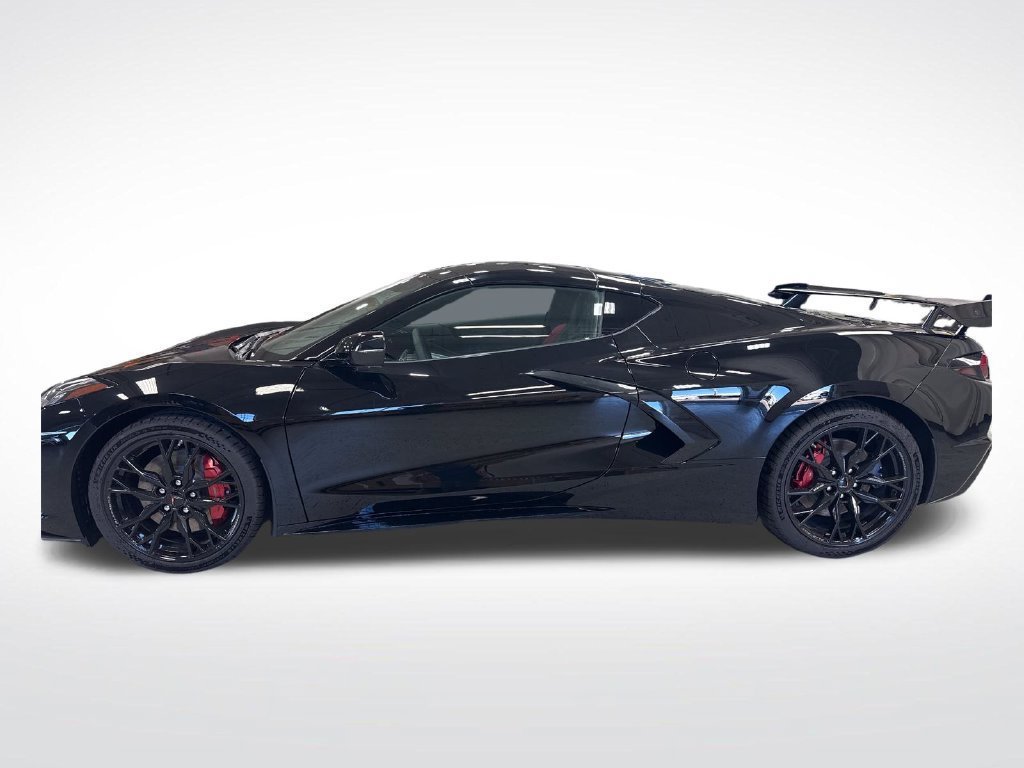 New 2027 Chevrolet Corvette Stingray Coupe w/ Z51 Performance Package RWD image 2