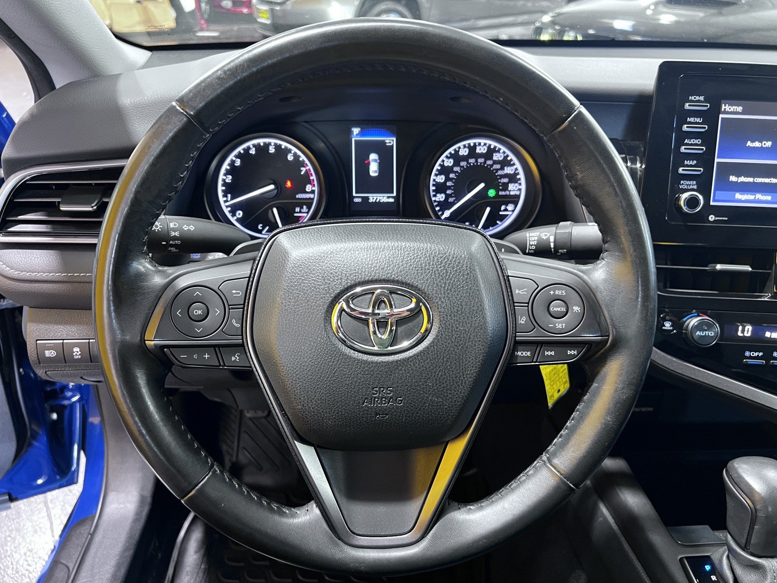 Used 2023 Toyota Camry SE FWD image 10