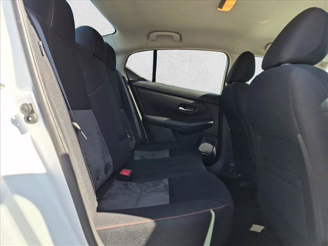 Used 2022 Nissan Sentra SR w/ Lighting Package FWD image 18