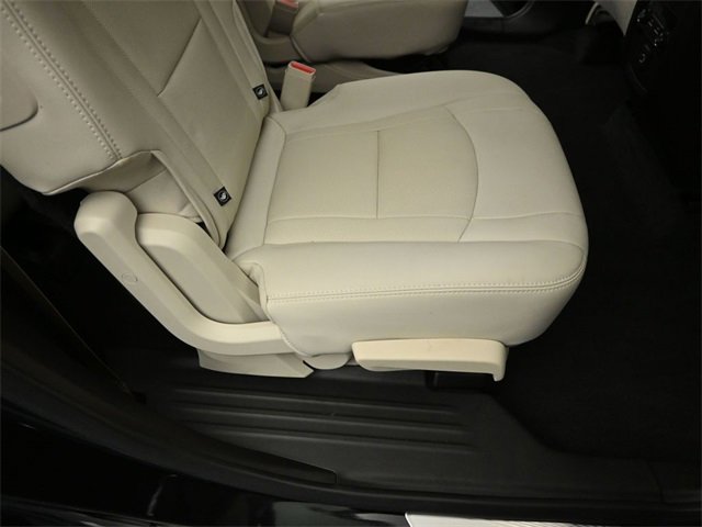 Used 2023 Buick Enclave Essence w/ Experience Buick Package image 27