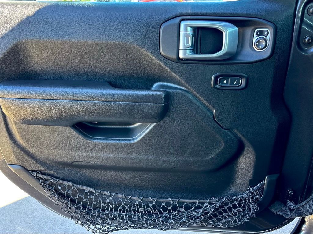 Used 2022 Jeep Wrangler Unlimited Sport image 12