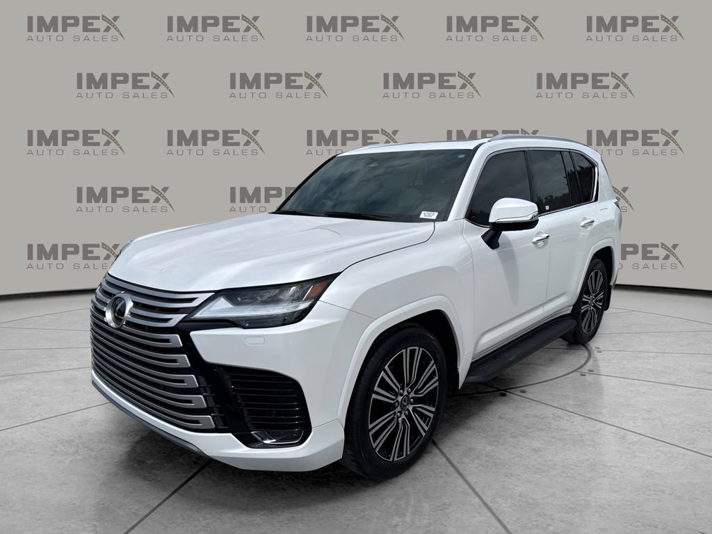 Used 2025 Lexus LX 600 4WD w/ Accessory Package (2T)