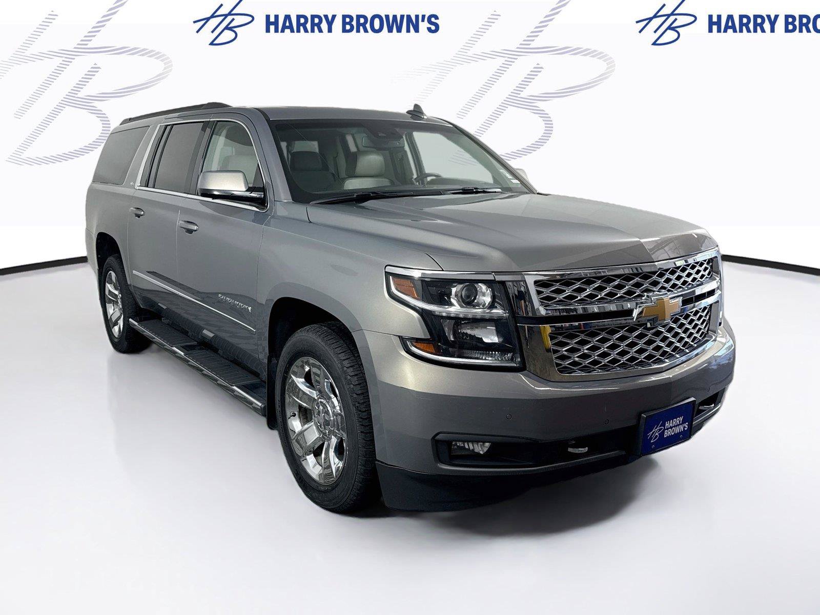 Used 2018 Chevrolet Suburban LT w/ LT Signature Package AWD/4WD image 29