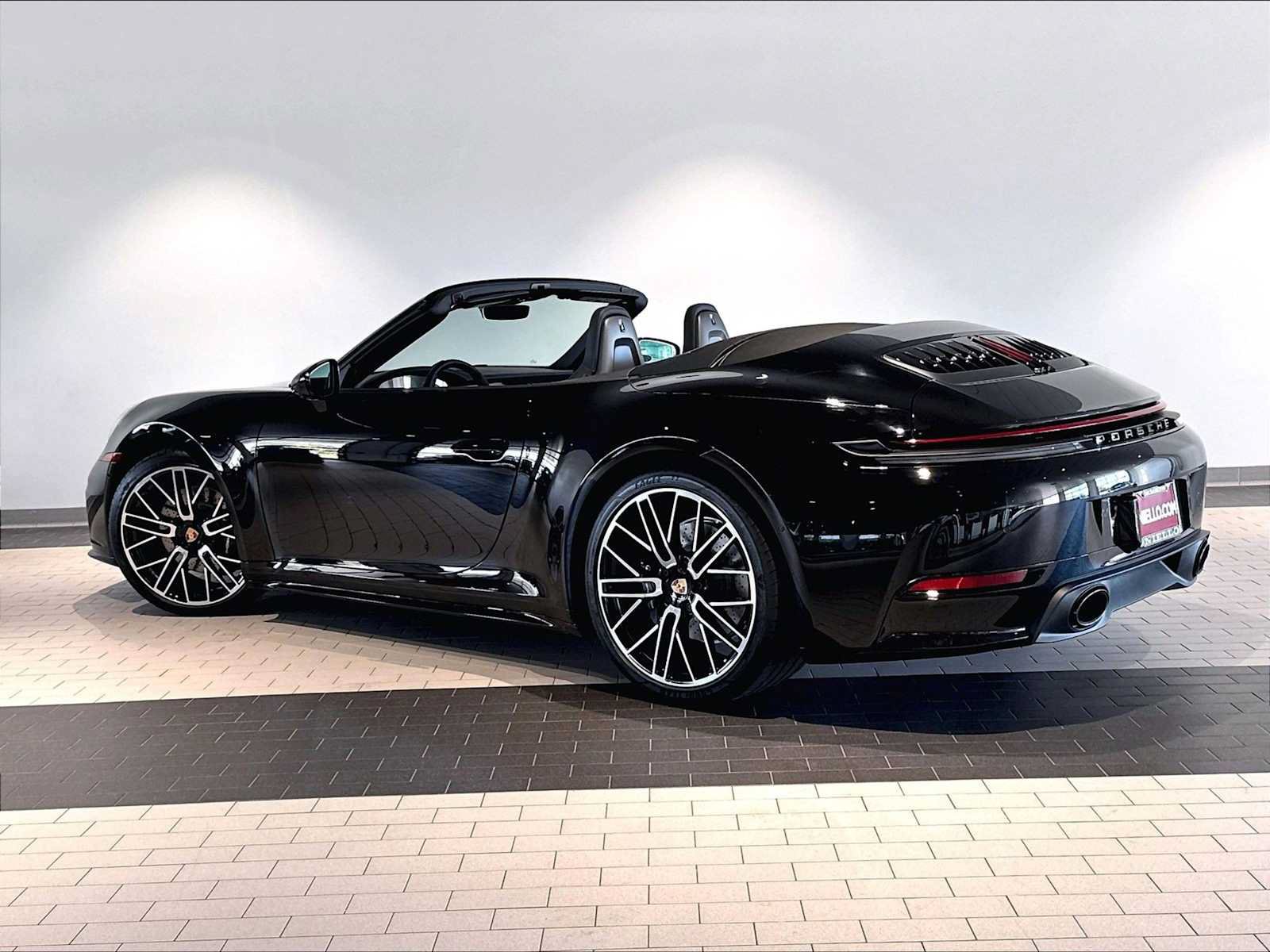 New 2026 Porsche 911 Carrera RWD image 3