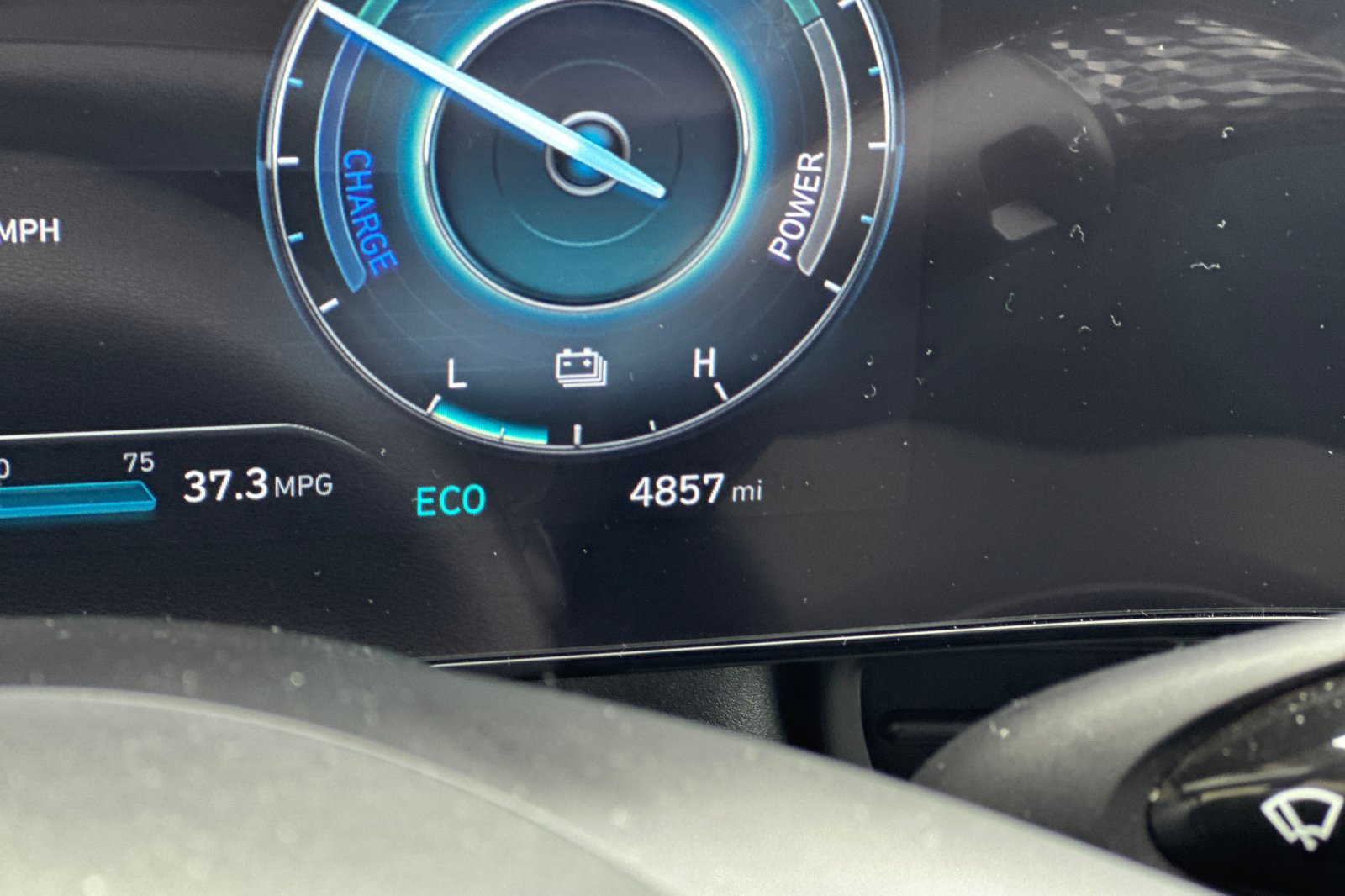 Certified 2025 Hyundai Elantra SEL FWD image 27