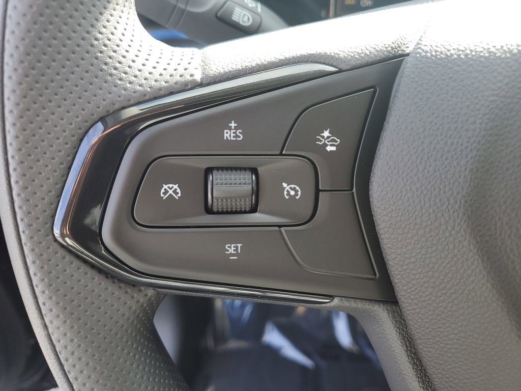 New 2026 Chevrolet Trax LT image 28