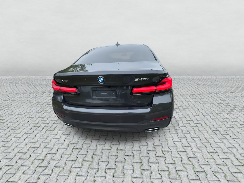 Used 2023 BMW 540i xDrive w/ Executive Package AWD/4WD image 7